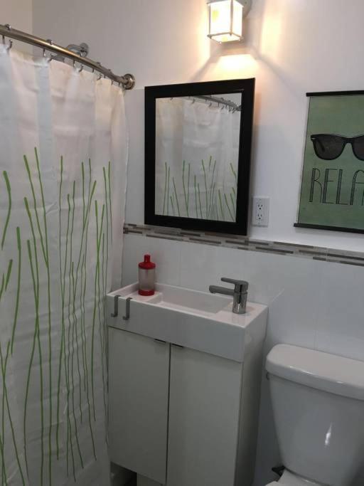 Apartament Walk To Restaurants And Shops - 5S Miami Zewnętrze zdjęcie